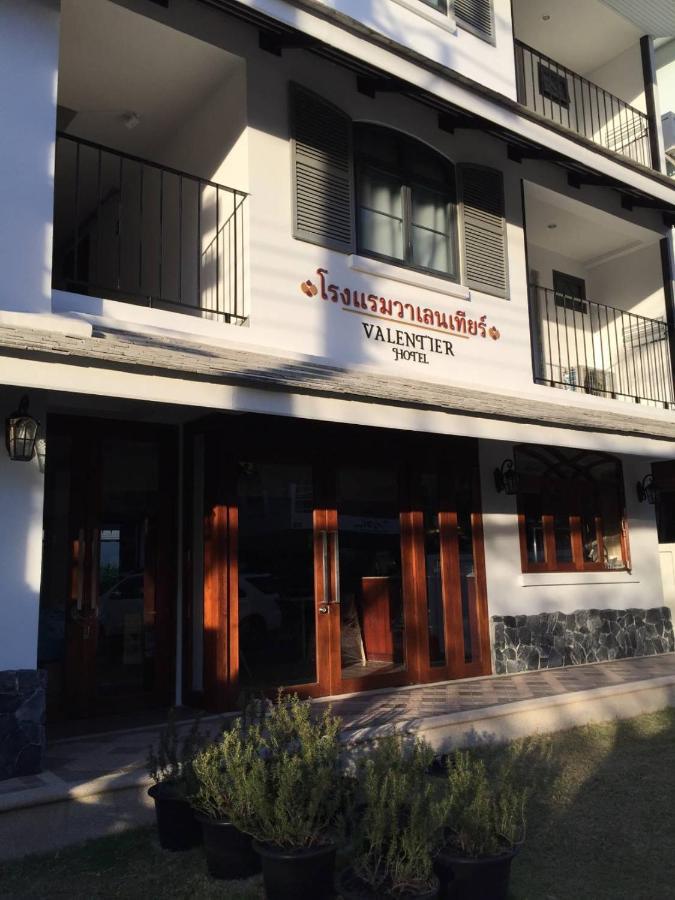 צ'יאנג מאי Valentier Cafe And Hotel מראה חיצוני תמונה