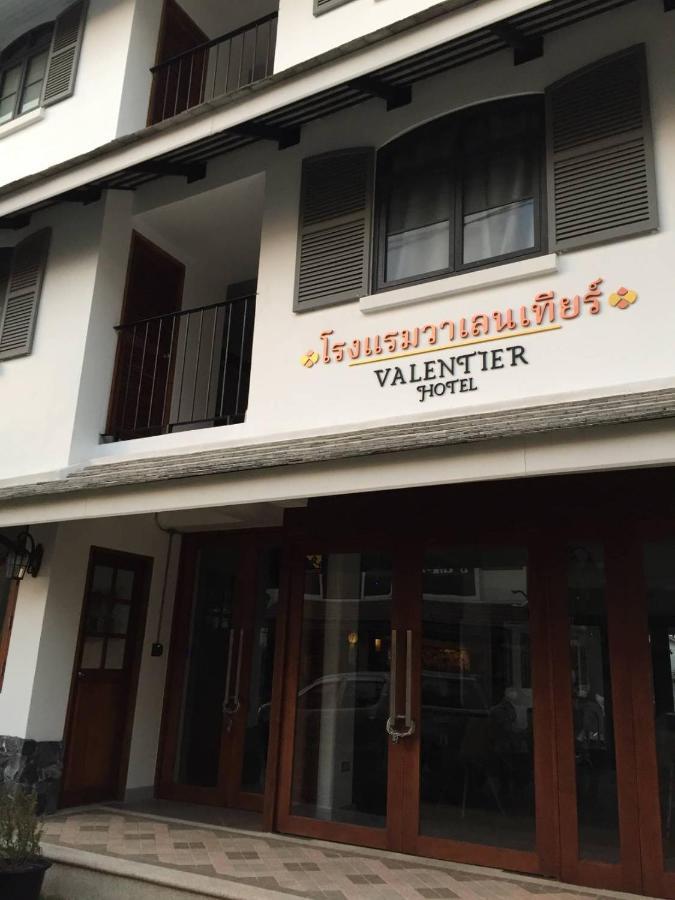 צ'יאנג מאי Valentier Cafe And Hotel מראה חיצוני תמונה