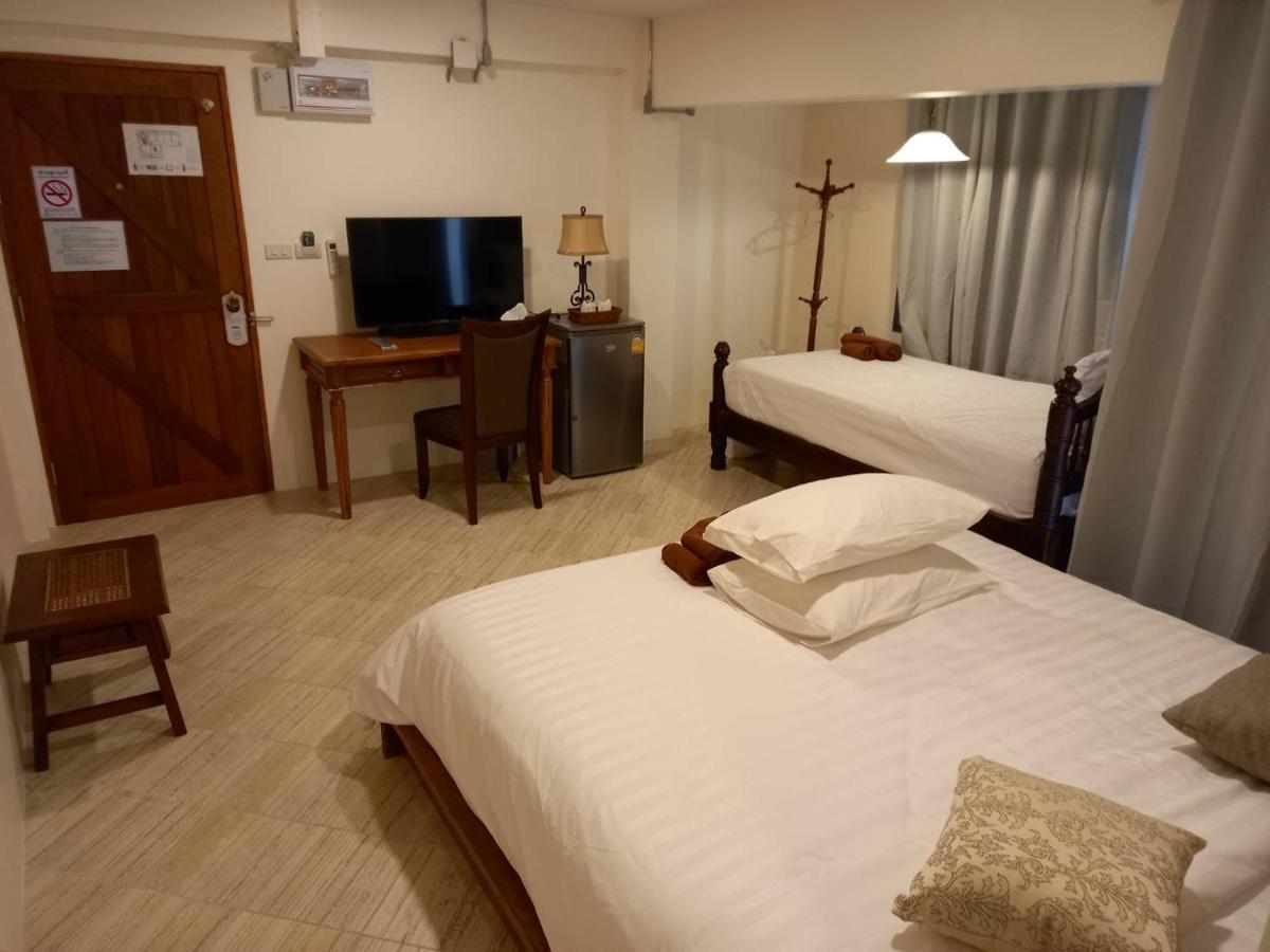 צ'יאנג מאי Valentier Cafe And Hotel מראה חיצוני תמונה